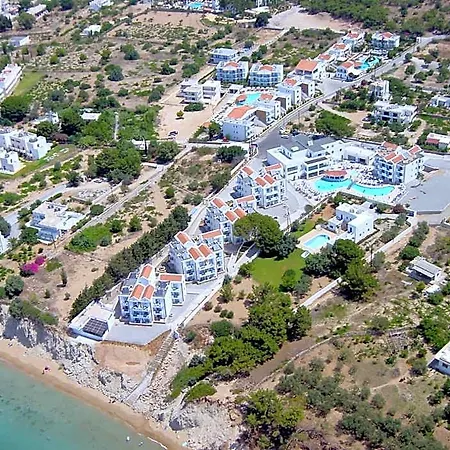 Lindia Thalassa Szálloda 3*