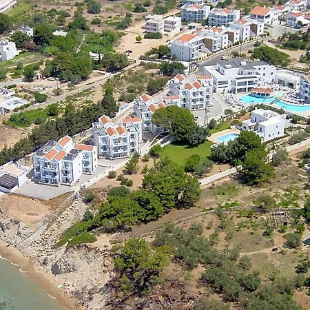 Lindia Thalassa 3*