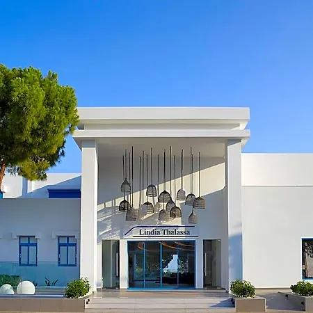 Lindia Thalassa Hotel 3*